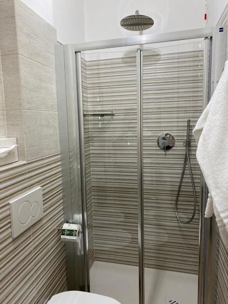 Hotel Raffaelli Villa Angela Forte dei Marmi Bagian luar foto
