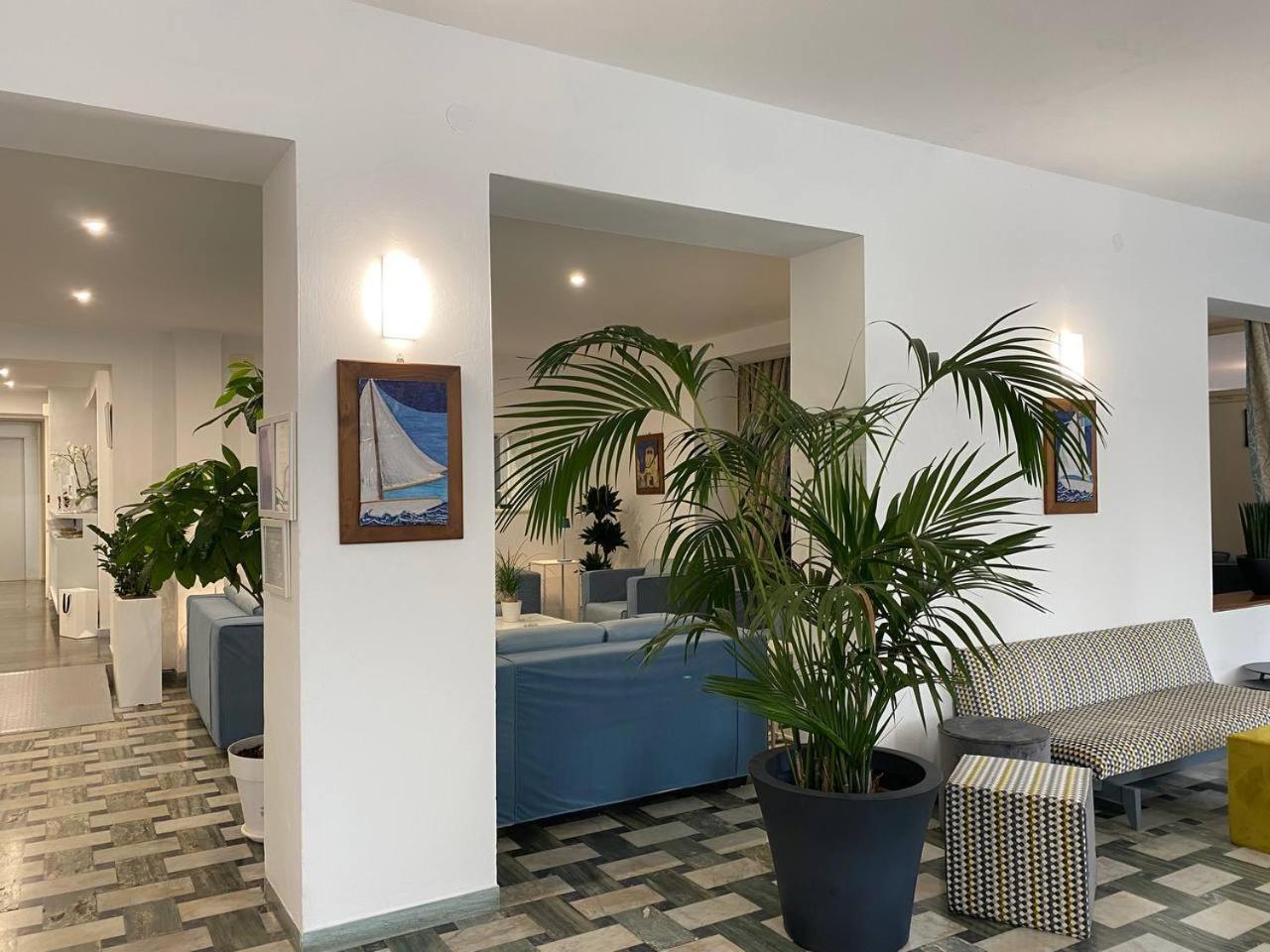 Hotel Raffaelli Villa Angela Forte dei Marmi Bagian luar foto